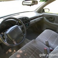 : Chevrolet Lumina салон