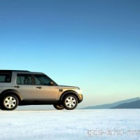 : Land Rover Discovery сбоку