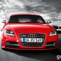 : Audi TT вид спереди